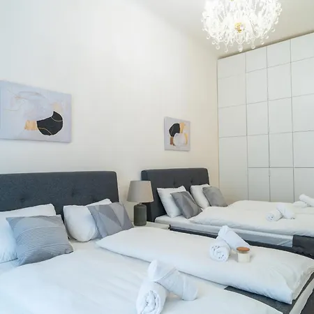 Apartamento Crystal In Center Of Praga