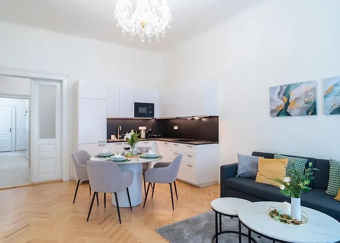 Appartement Crystal In Center Of *